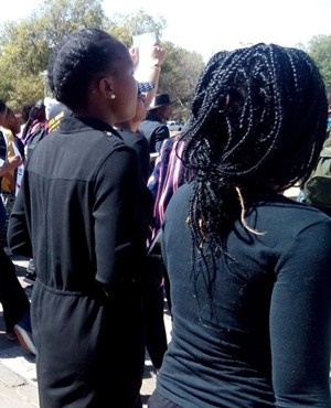 Two women taking part in th UFS protest. (Jeanette Chabalala, News24)